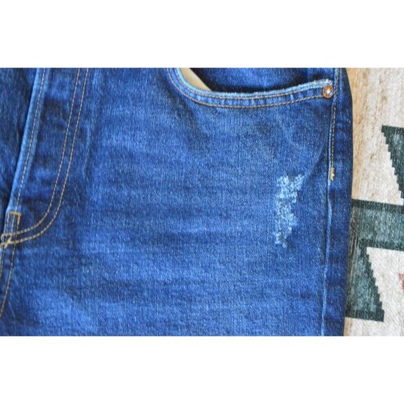We The Free by Free People Distressed Medium Wash Denim Women's 31 - Picture 6 of 7